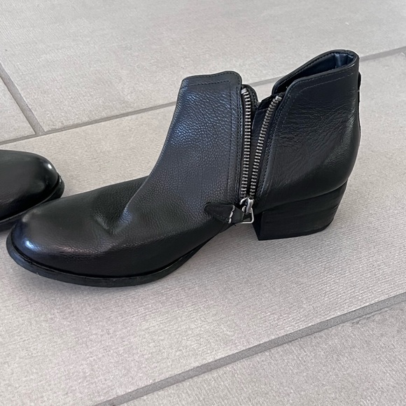 Clarks Black Leather Ankle Boots - Picture 2 of 3